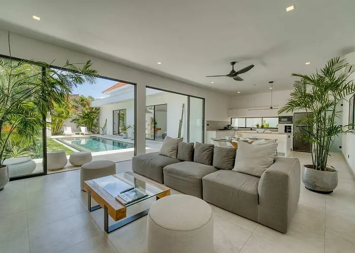 Villa Yuka V3 Modern Tropical 2br With Pool In *